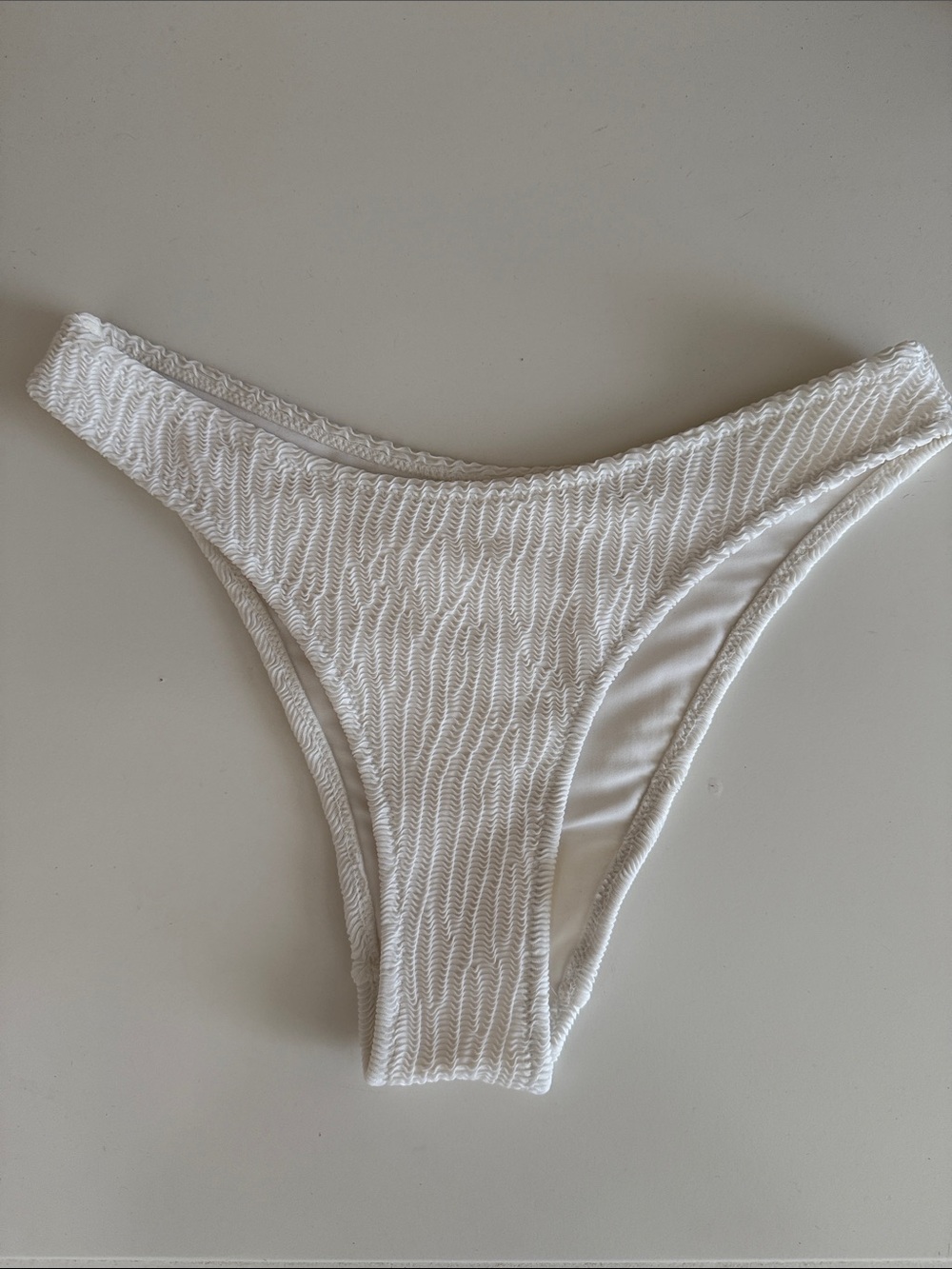 H&M White Scrunchy Bikini Cheeky Bottoms S